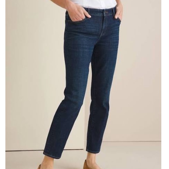 Chicos Dark Wash the So Slimming Girlfriend Crop Jeans Size 12 - Picture 1 of 8